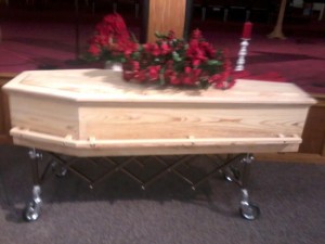 Closed casket Yancey381586_295322223839525_100000852495605_800728_1525496571_n