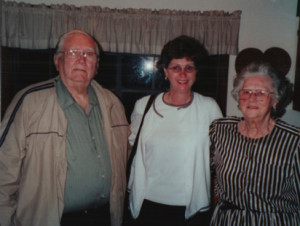 DeDe with her parents, Herbert and Juanita Terry.