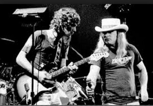 Steve Gaines (on guitar) with Ronnie Van Zandt