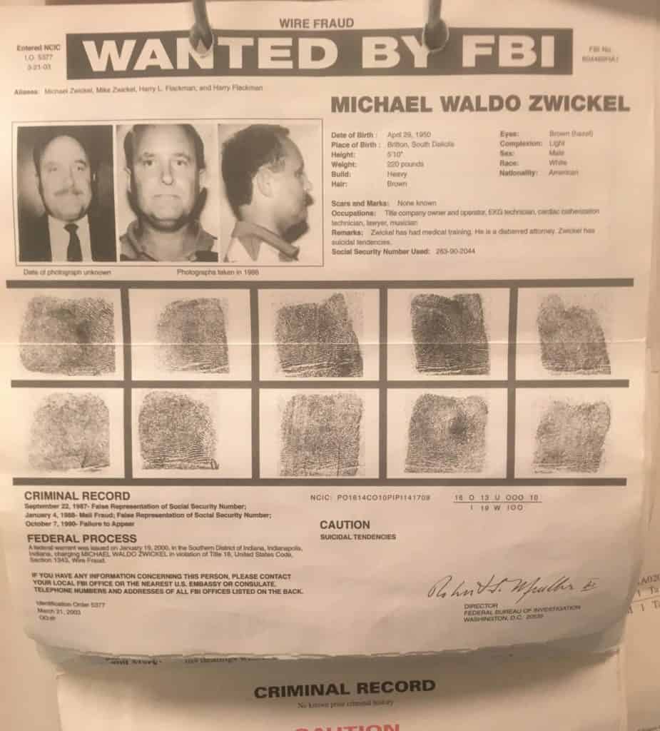 Current Wanted Poster in 71307 Alexandria, LA Post Office.